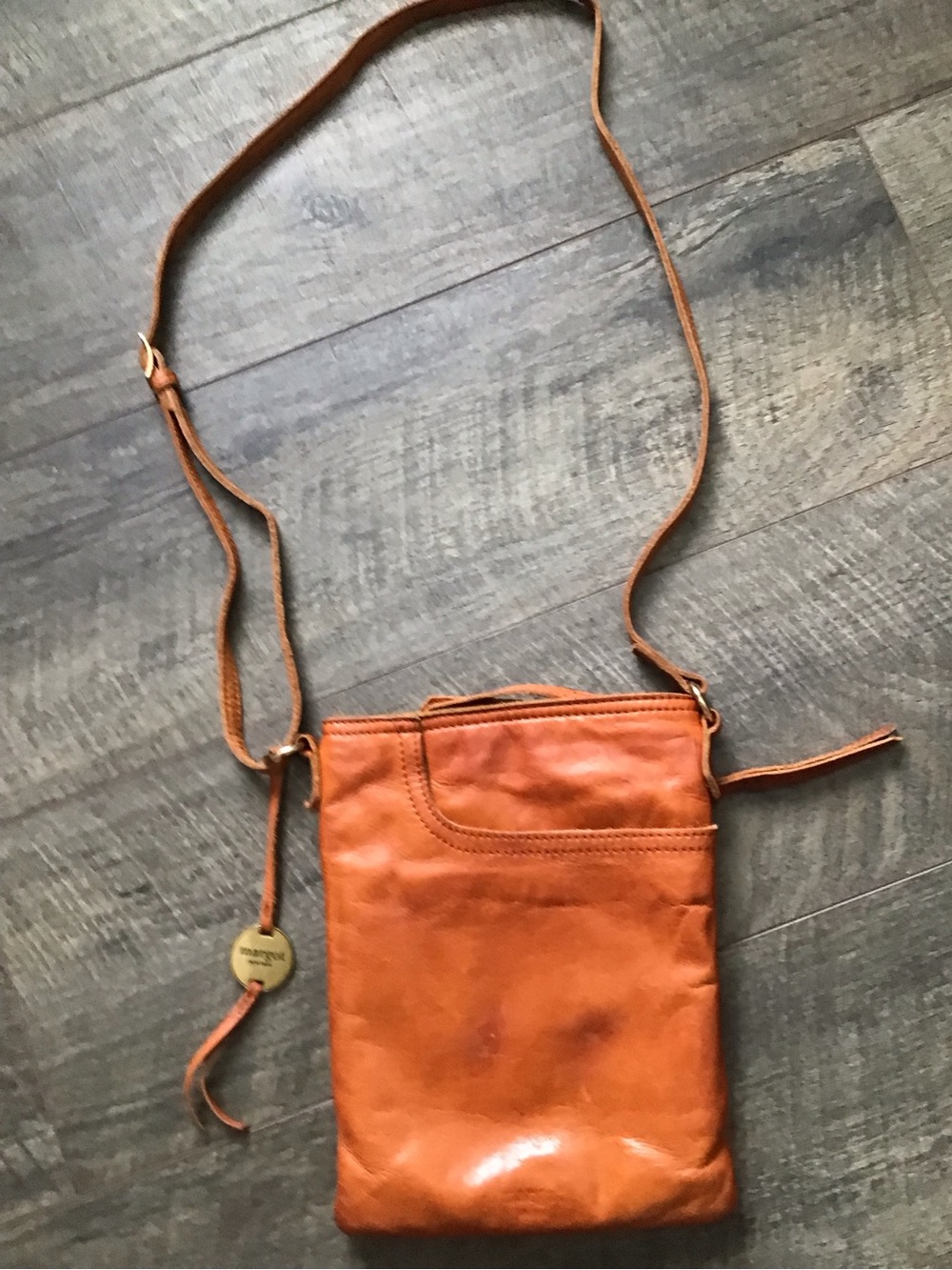 Leather Crossbody Bag in Cognac